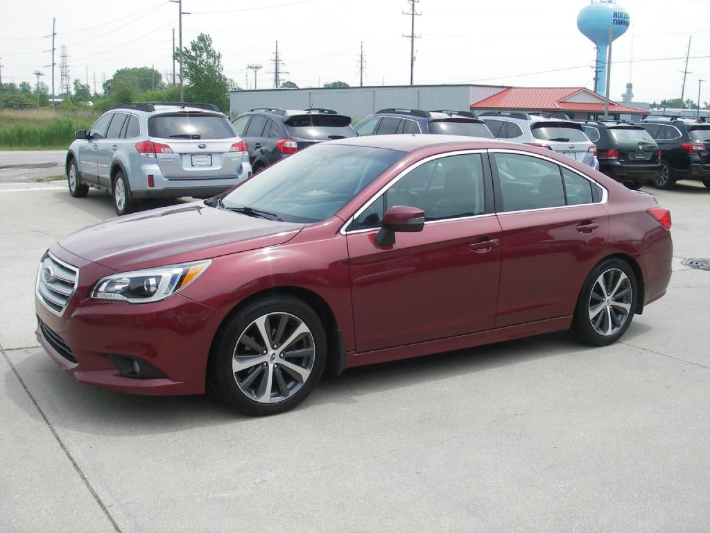 2015 Subaru Legacy Image 11