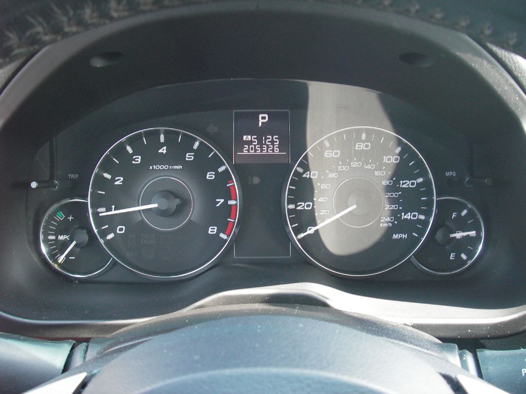 2011 Subaru Outback Image 16