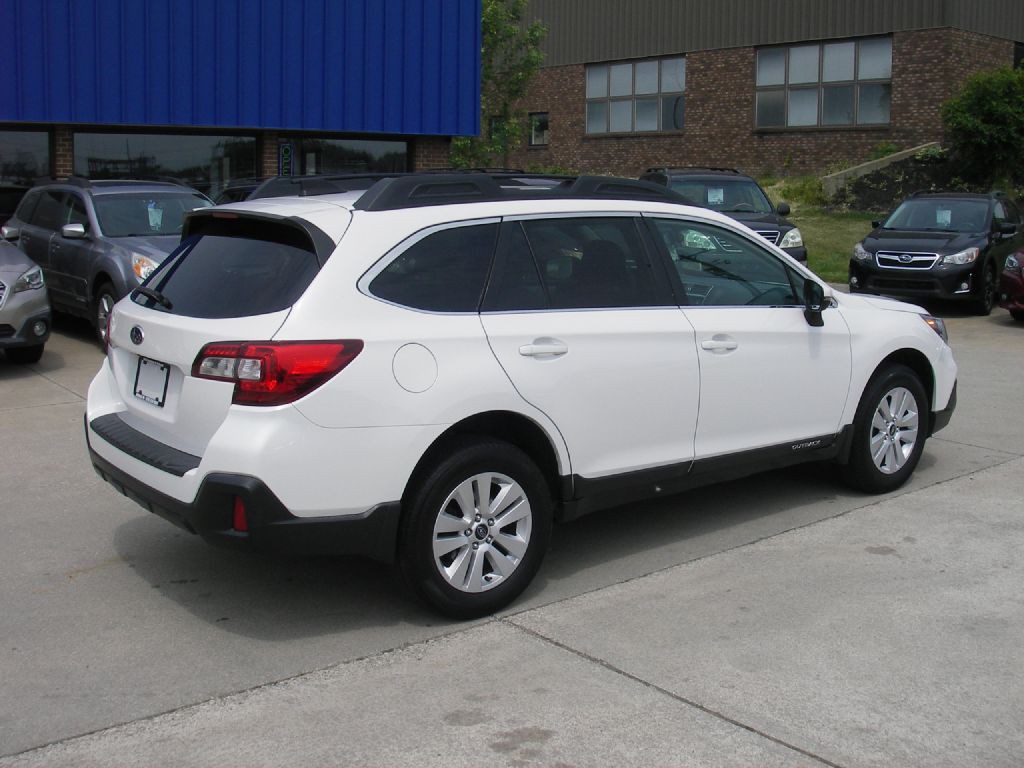 2018 Subaru Outback Image 5