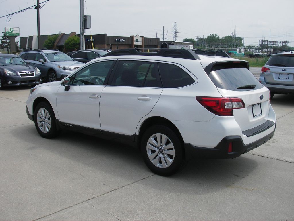 2018 Subaru Outback Image 9