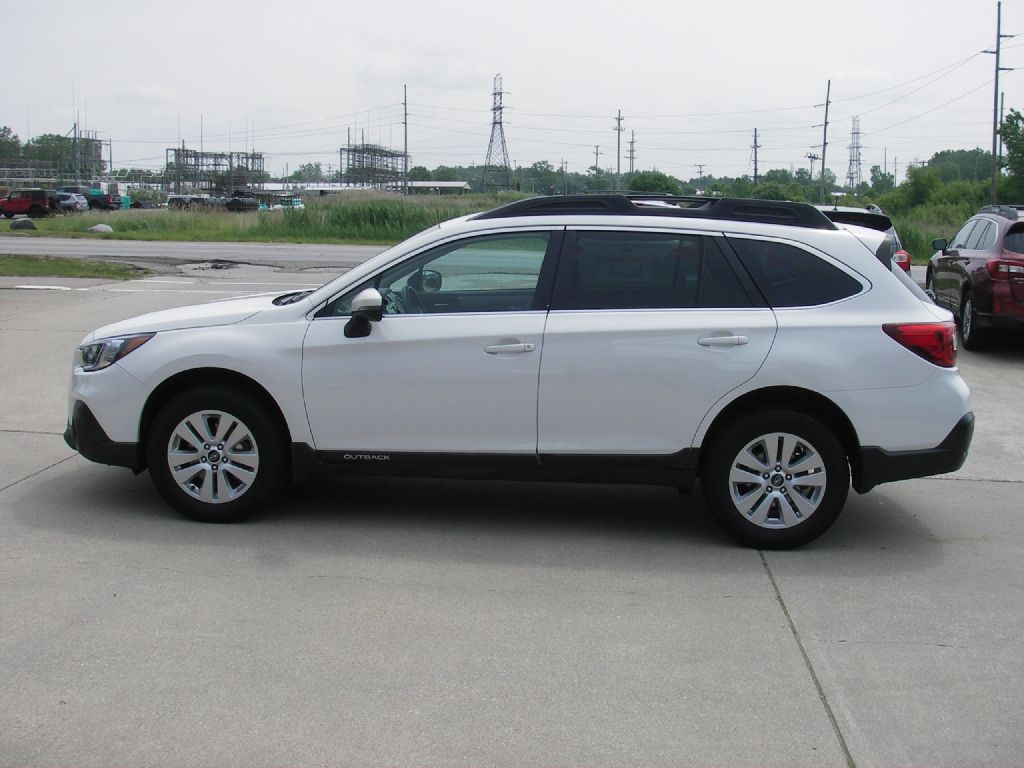 2018 Subaru Outback Image 10