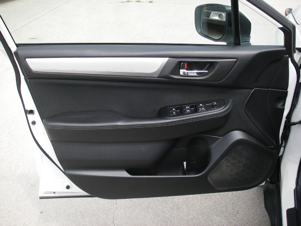 2018 Subaru Outback Image 14