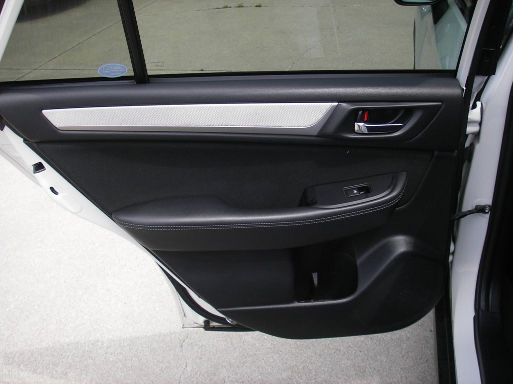 2018 Subaru Outback Image 25