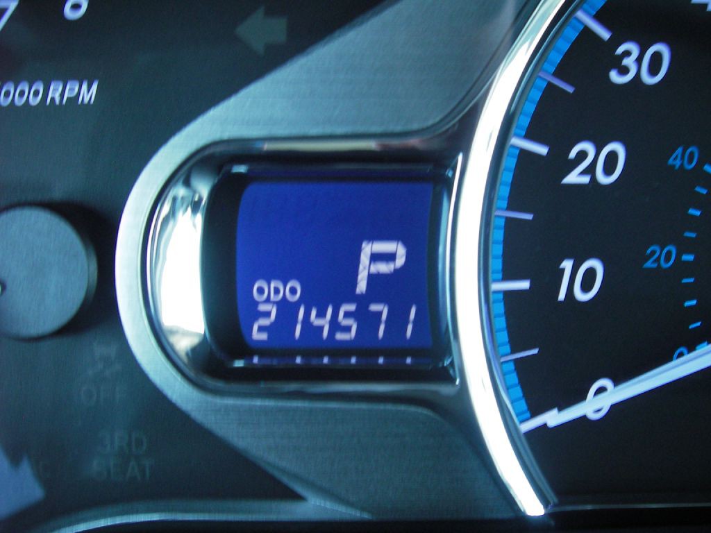 2013 Toyota Sienna Image 17