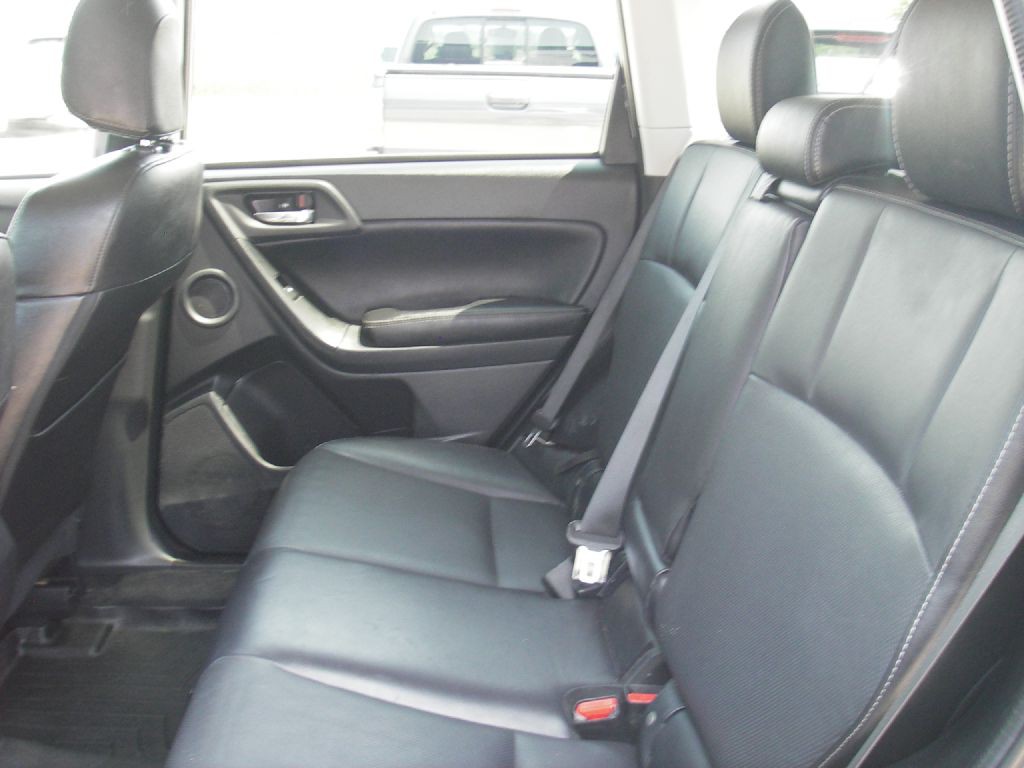 2016 Subaru Forester Image 27