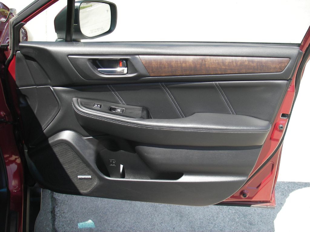 2018 Subaru Outback Image 36