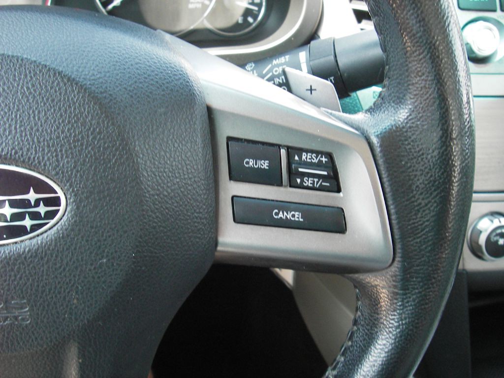 2012 Subaru Legacy Image 18