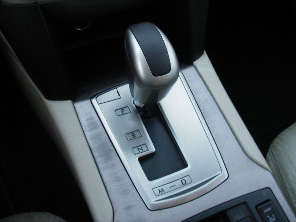 2012 Subaru Legacy Image 22