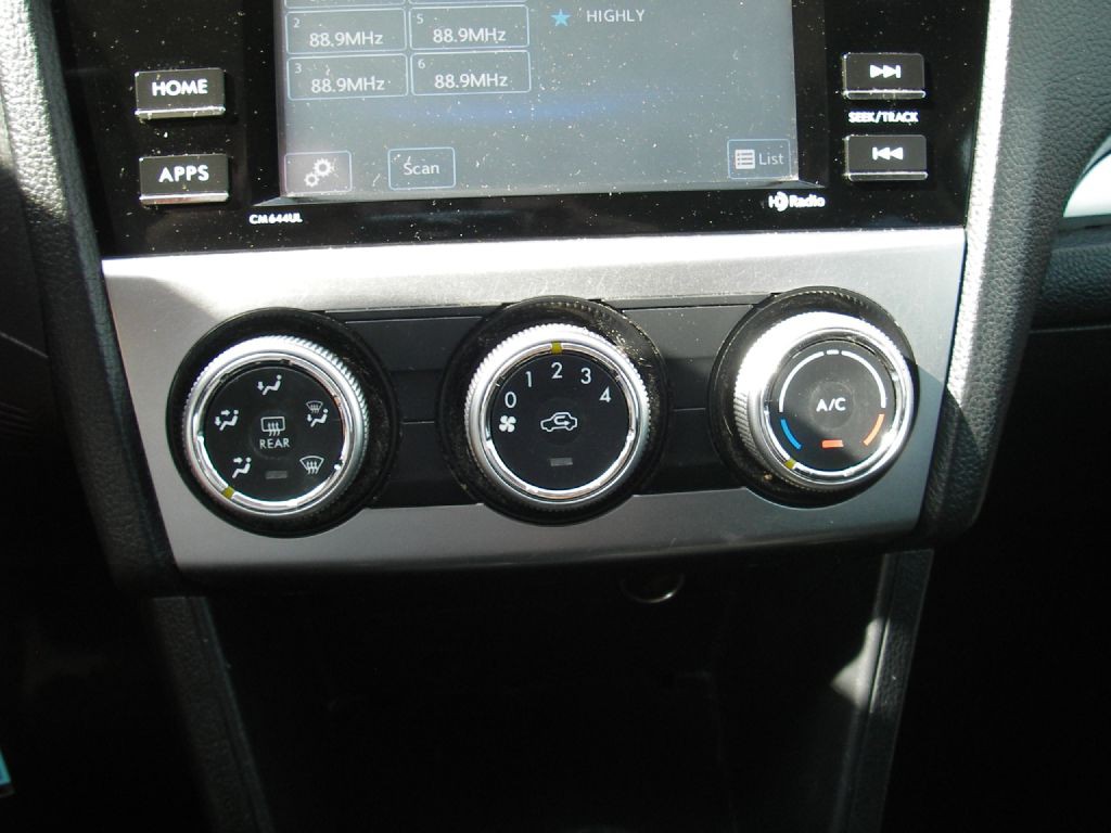 2015 Subaru Crosstrek Image 22