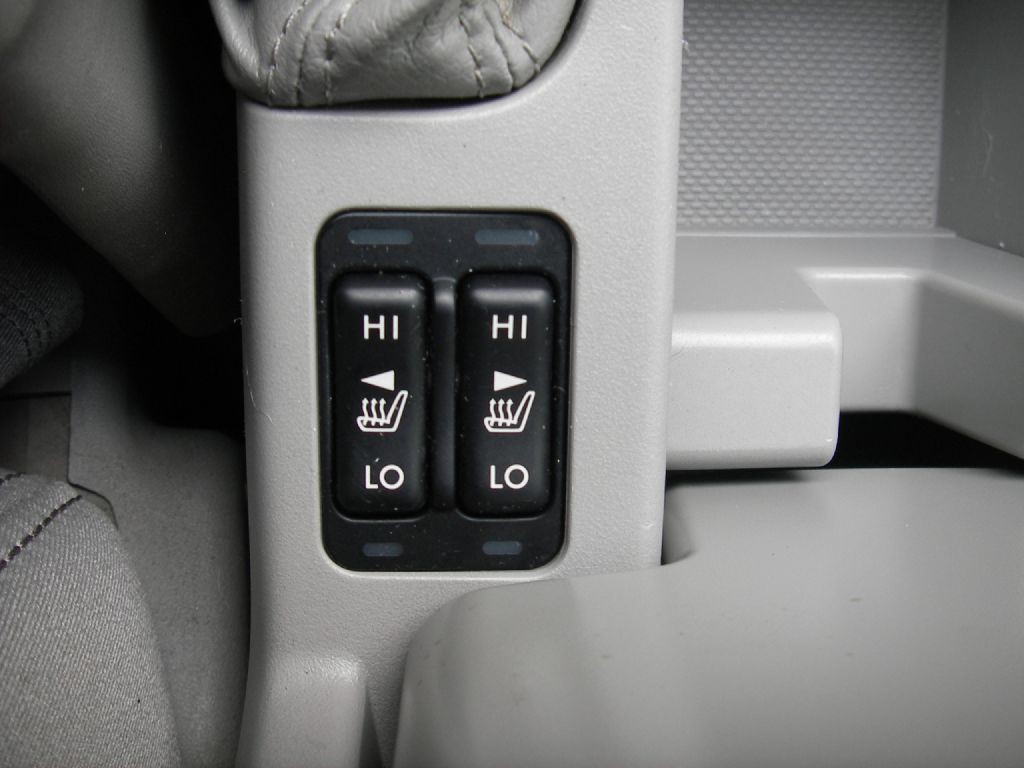 2011 Subaru Forester Image 24