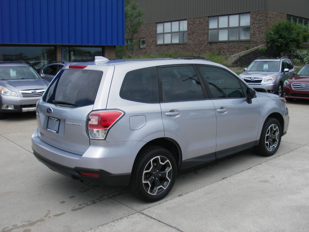 2018 Subaru Forester Image 5