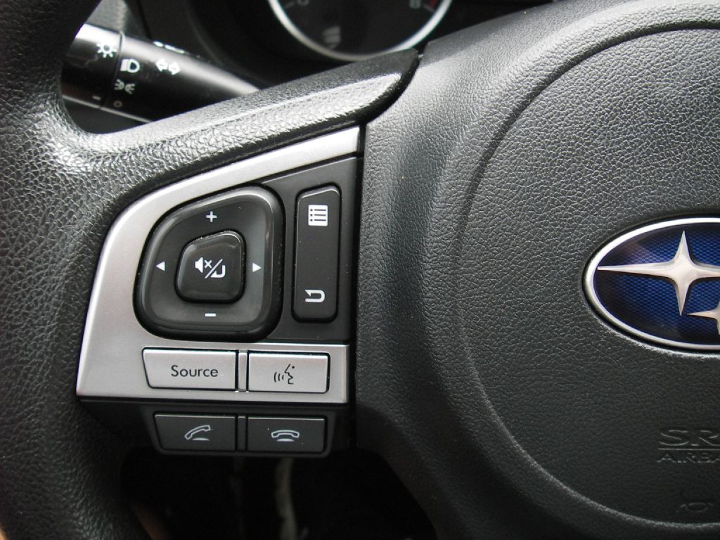 2018 Subaru Forester Image 17