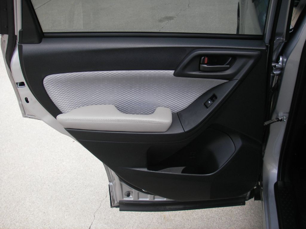 2018 Subaru Forester Image 25