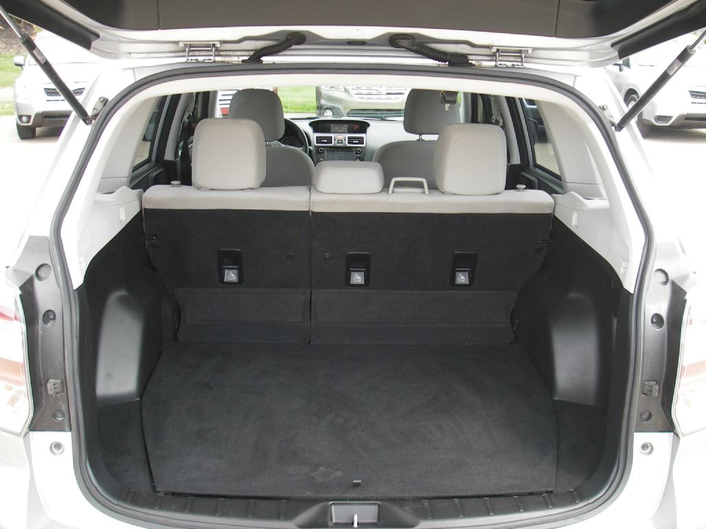 2018 Subaru Forester Image 27