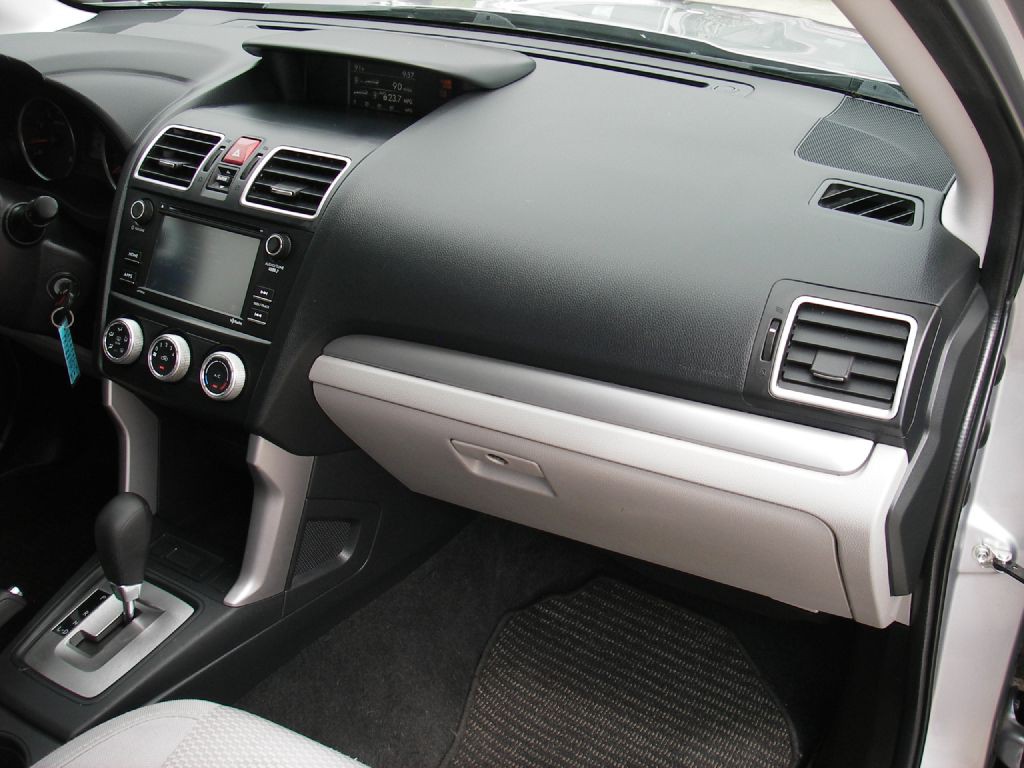 2018 Subaru Forester Image 31