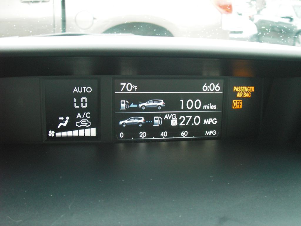 2017 Subaru Forester Image 19