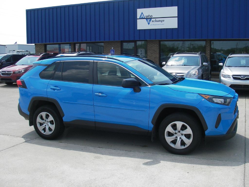 2019 Toyota Rav4 Image 3