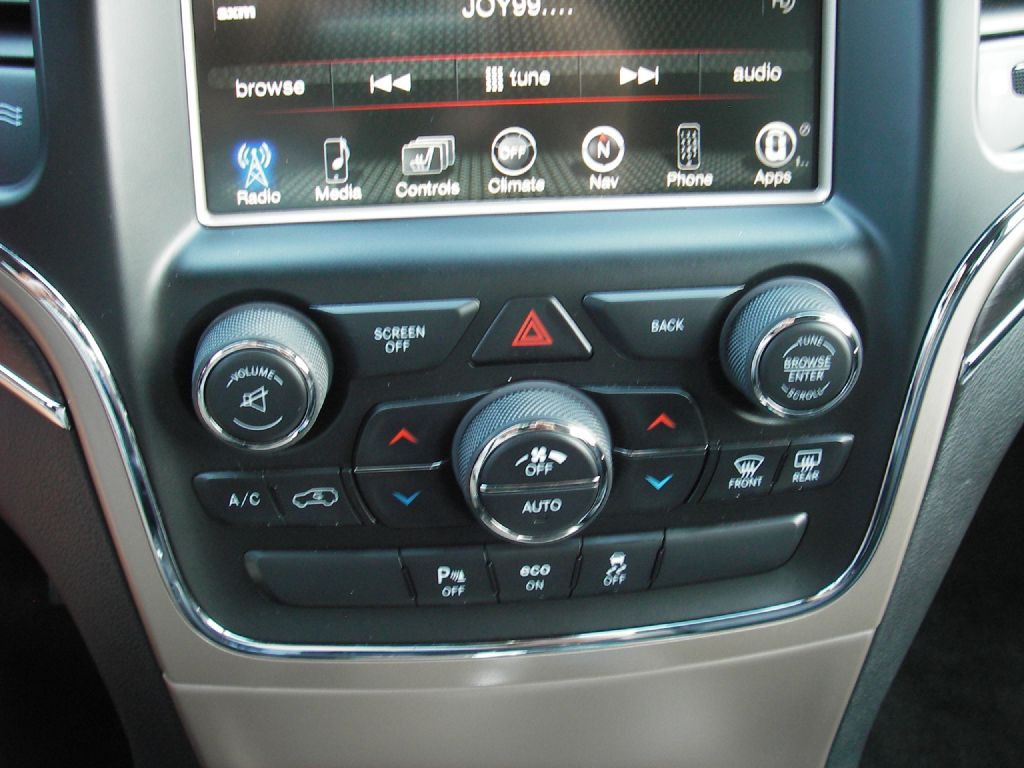 2015 Jeep Grand Cherokee Image 22