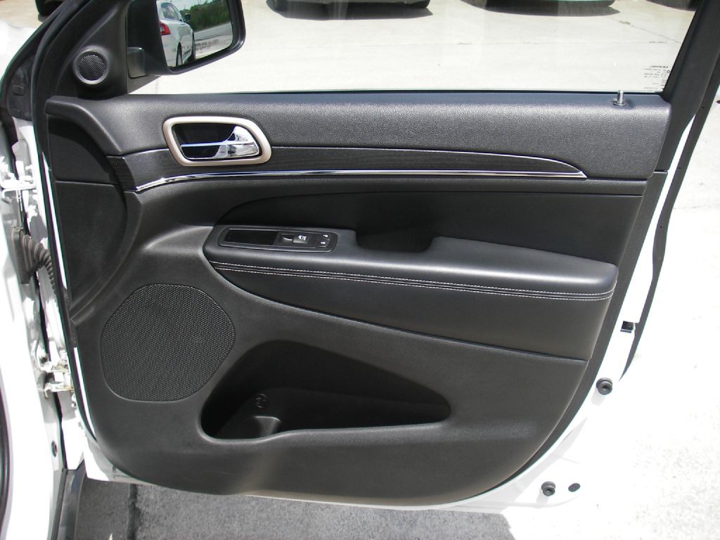 2015 Jeep Grand Cherokee Image 33