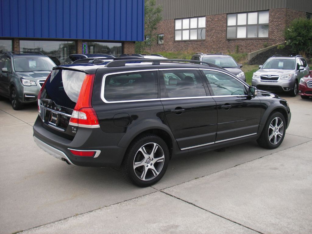 2015 Volvo XC70 Image 5