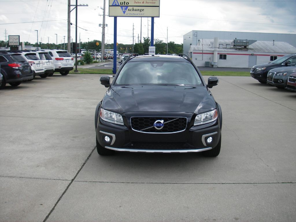 2015 Volvo XC70 Image 12