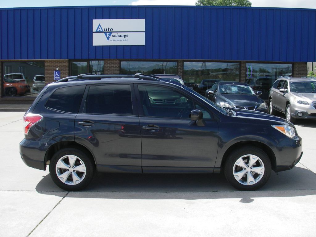 2016 Subaru Forester Image 4