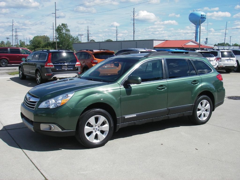 2012 Subaru Outback Image 11