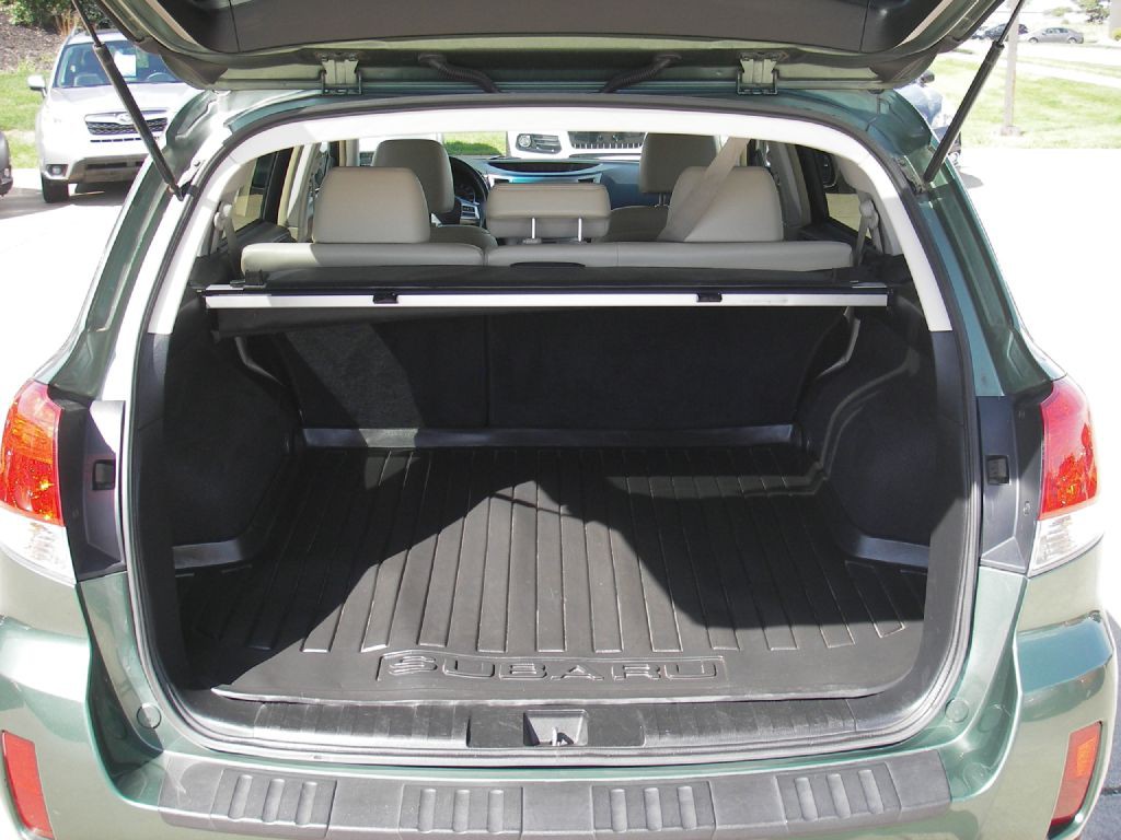 2012 Subaru Outback Image 29