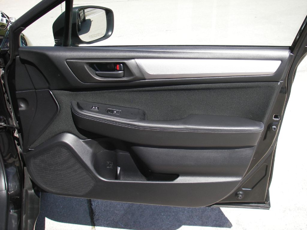 2018 Subaru Outback Image 33