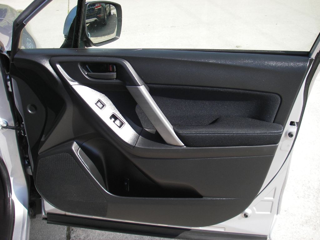 2015 Subaru Forester Image 33