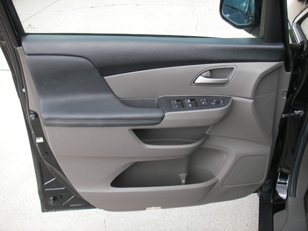 2013 Honda Odyssey Image 14