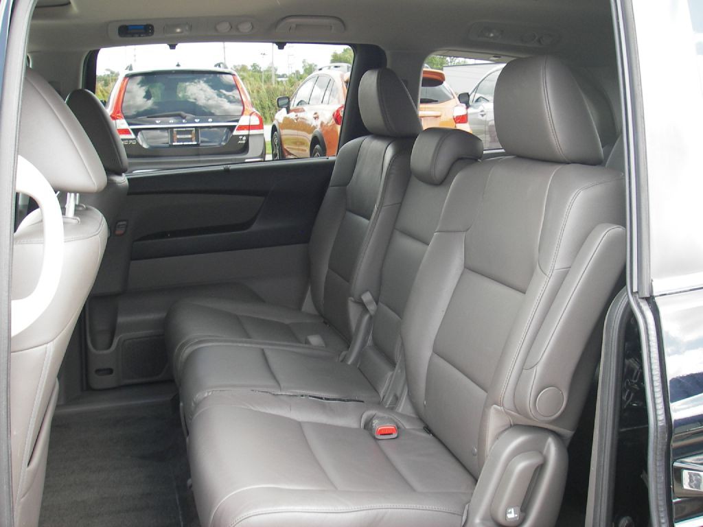 2013 Honda Odyssey Image 25