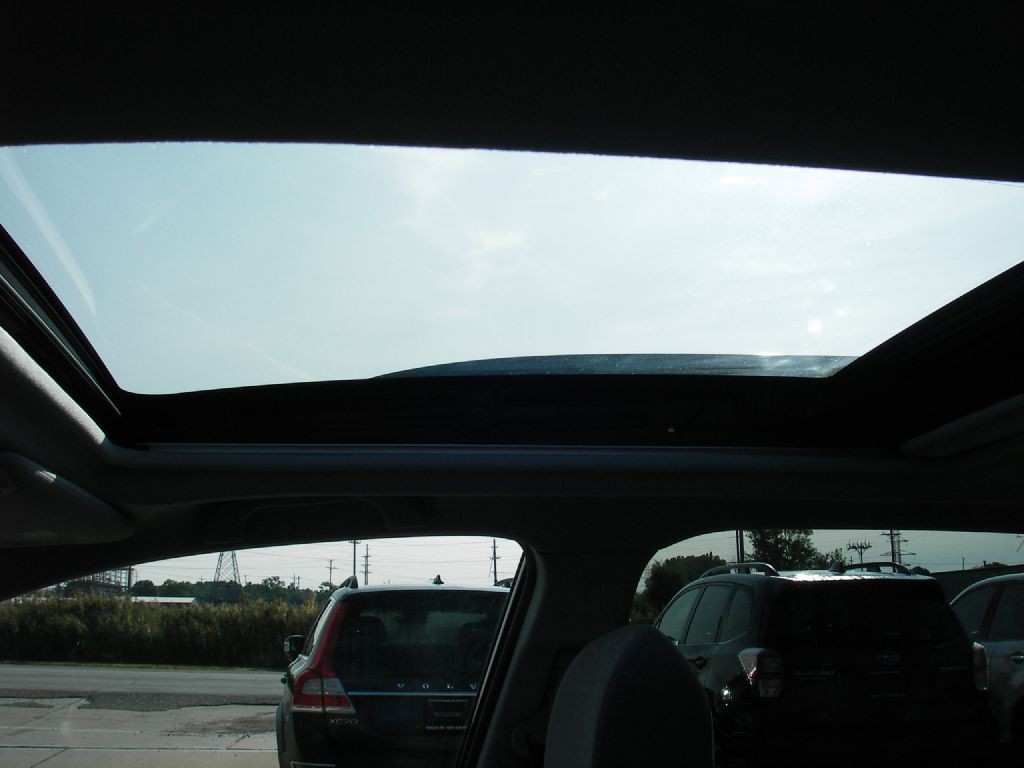 2016 Subaru Forester Image 15