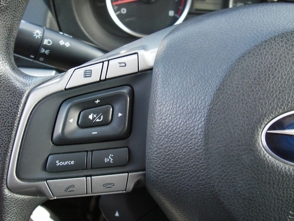 2016 Subaru Forester Image 18
