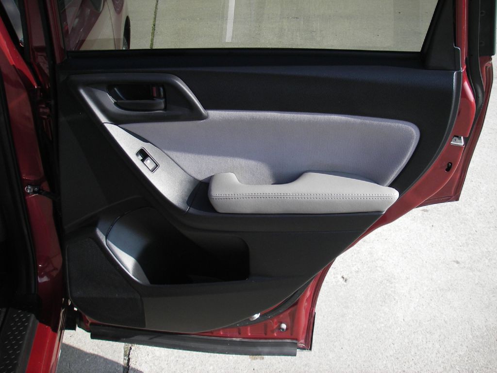 2016 Subaru Forester Image 29