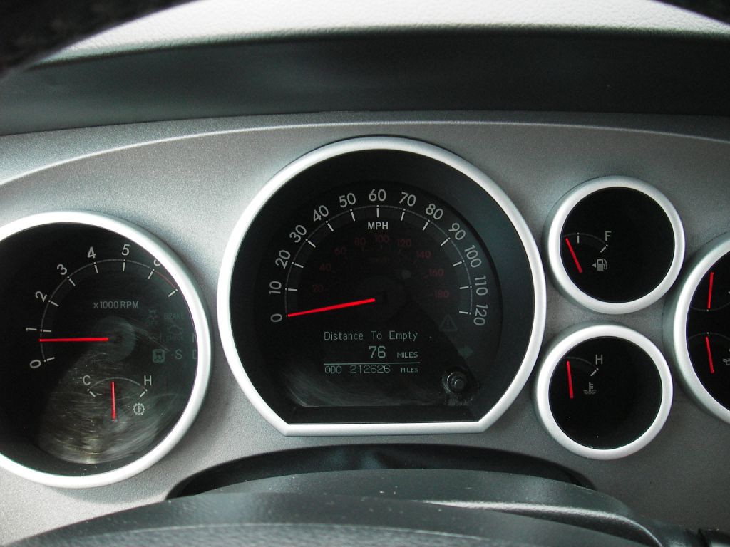 2012 Toyota Tundra Image 16