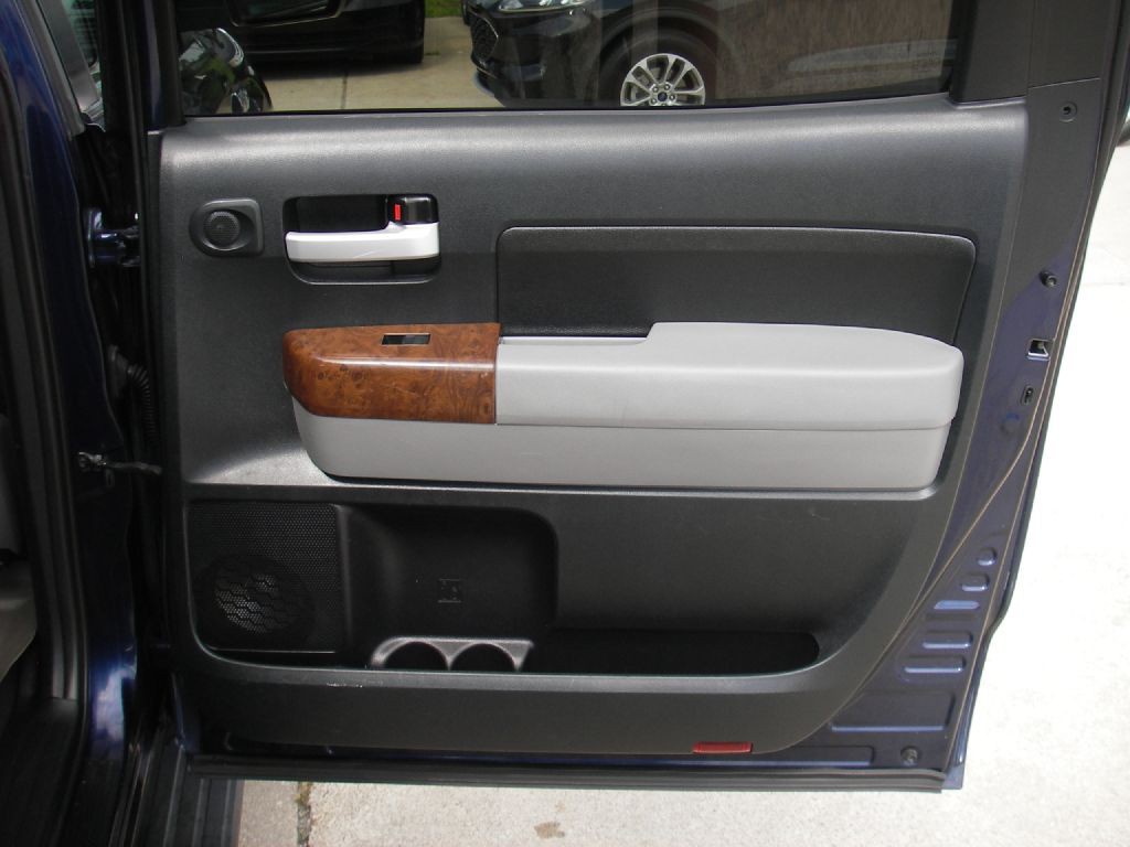 2012 Toyota Tundra Image 27