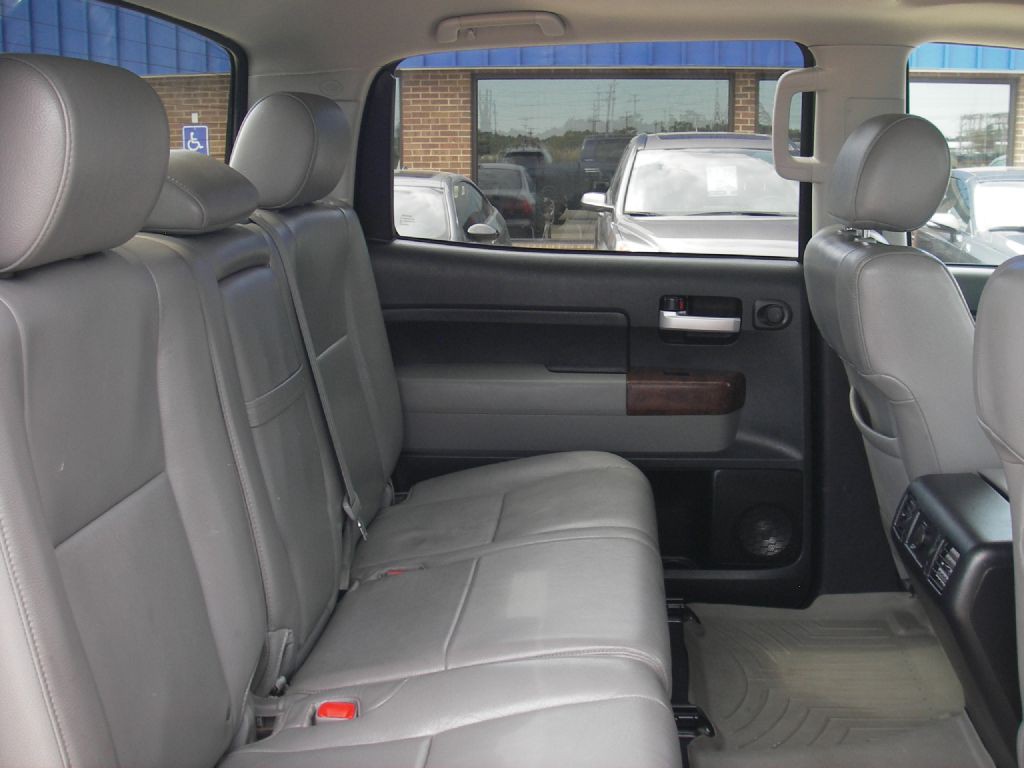 2012 Toyota Tundra Image 28