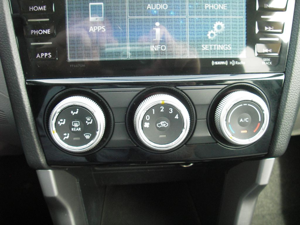 2016 Subaru Forester Image 24