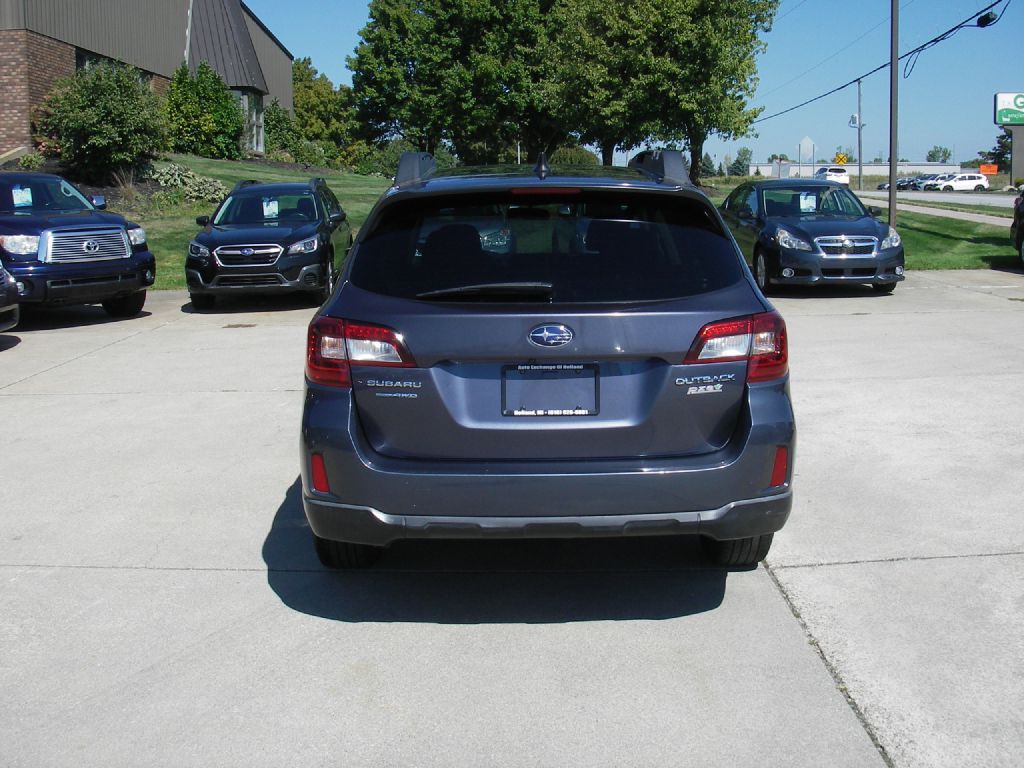 2016 Subaru Outback Image 7