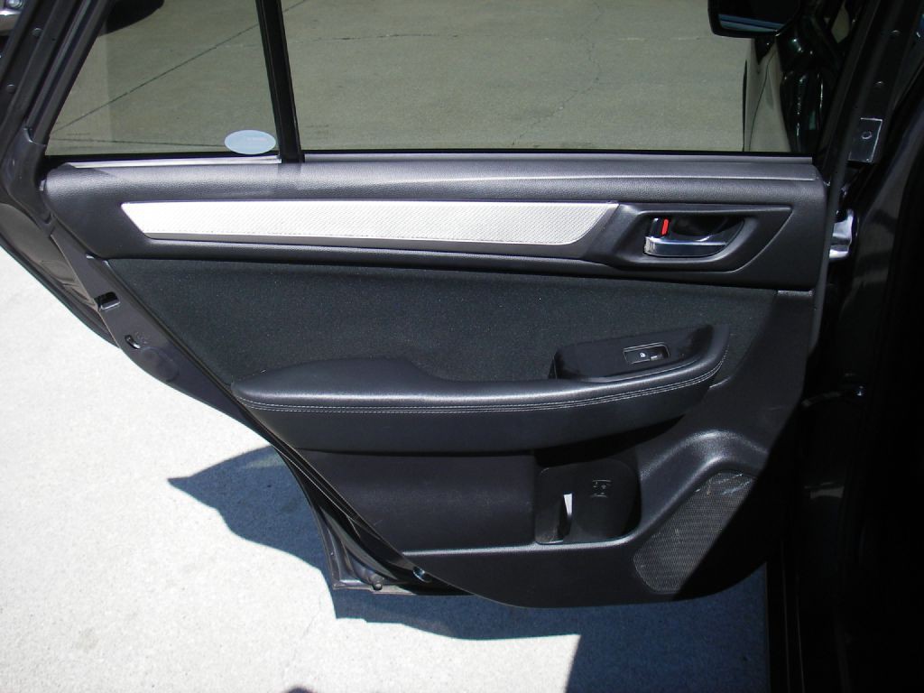 2016 Subaru Outback Image 26