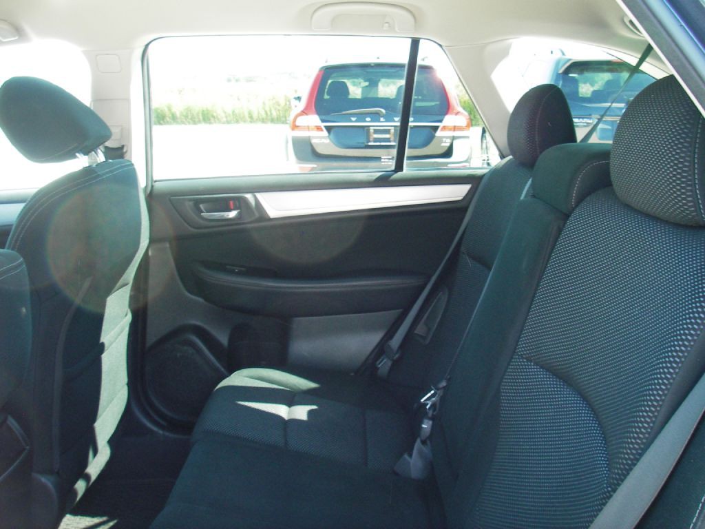 2016 Subaru Outback Image 27
