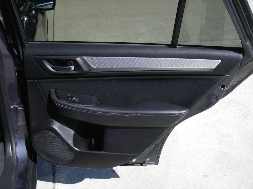 2016 Subaru Outback Image 29