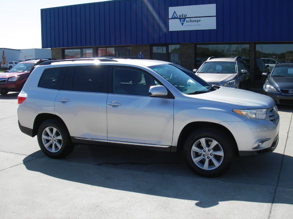 2011 Toyota Highlander Image 3