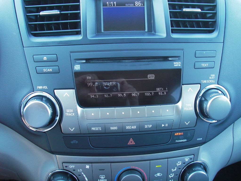 2011 Toyota Highlander Image 20