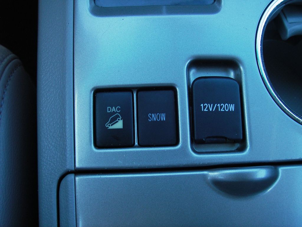 2011 Toyota Highlander Image 23