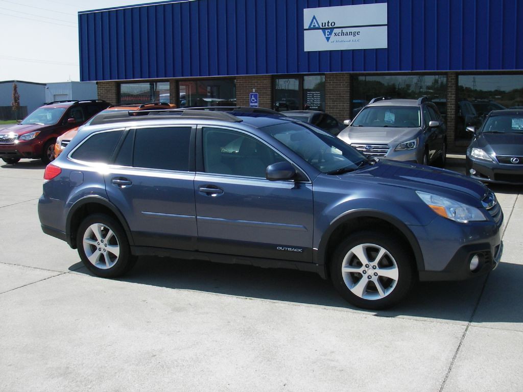 2014 Subaru Outback Image 3
