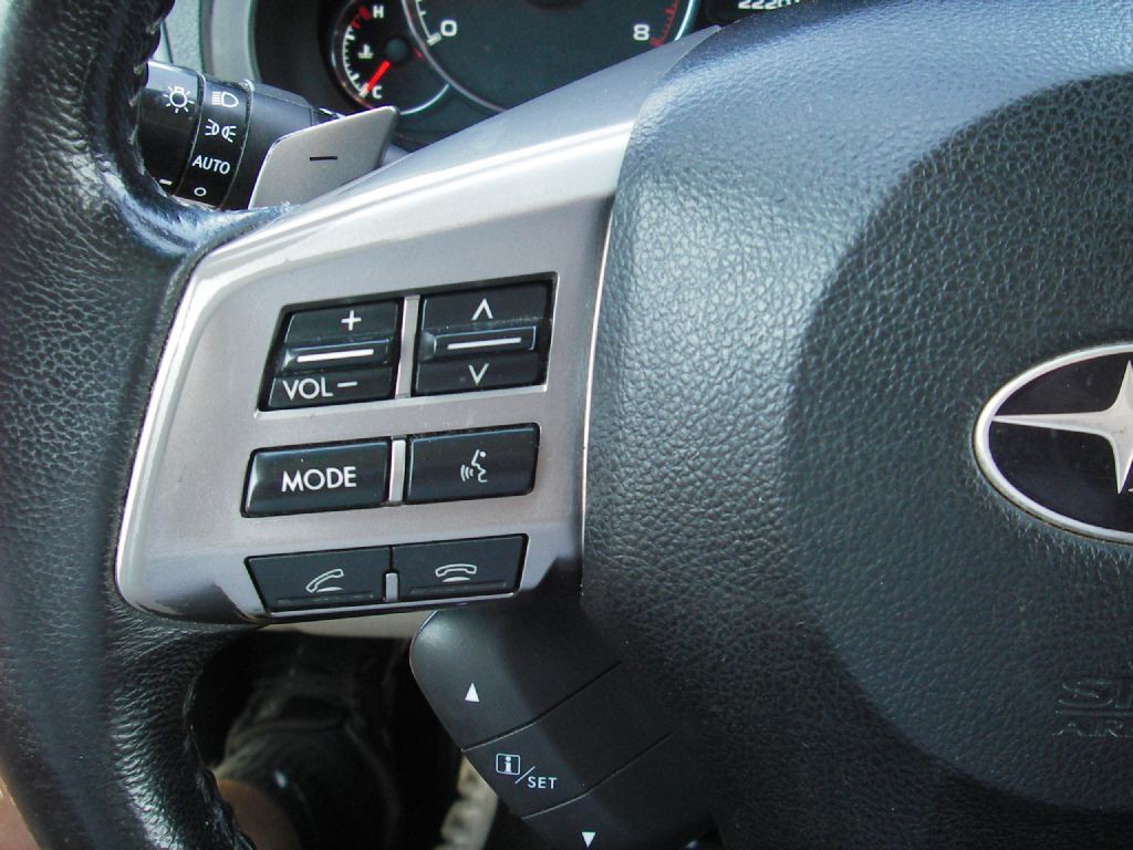 2014 Subaru Outback Image 18