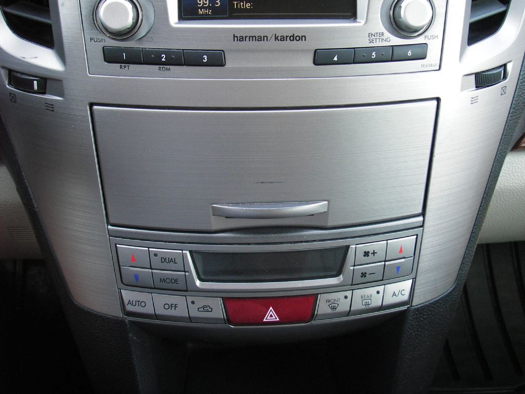 2014 Subaru Outback Image 22