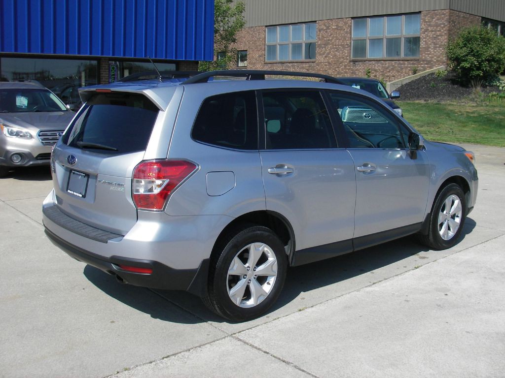 2014 Subaru Forester Image 5